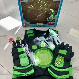 Wild Kratts Creature Power vest with Gloves Kids.